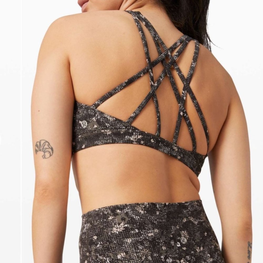 Lululemon Free To Be Serene Sports Bra *Light Support, C/D Cup Equalized Multi - Picture 9 of 10